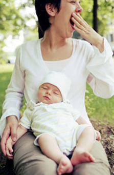 bí quyết chăm con, chăm con, lẫy, cho bé ăn. bé ngủ, ..